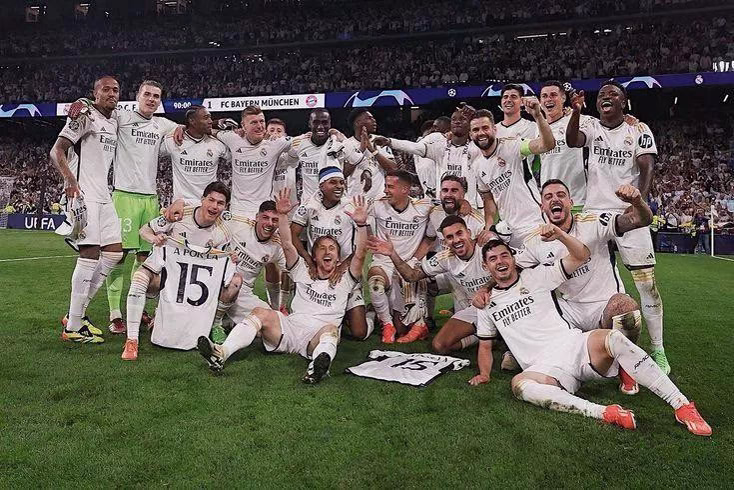 الملكي سحر العيون ونغم القلوب ❤❤