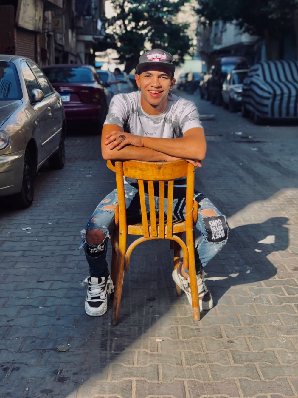 أخبرو من حفر حفره لنا 🕳️ ..أننا مررنا من شارع أخر 🚷