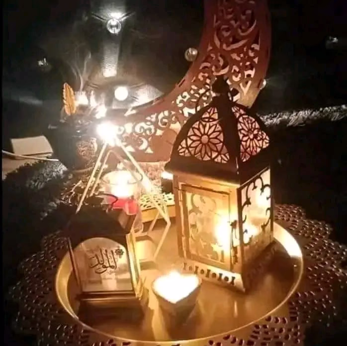 في رمضان اجعل كتابگ الوحيد الذي تقرؤه هو القرآن اجعل مصحفگ قريباً منگ لا تترگ فرصة لِـ لدعاء إلا وتدعو فيها ، وتسأل الله خيري الدنيا والآخرة وكل أمنياتگ .✨🌙

،،اللهم بلغنا رمضان لافاقدين ولا مفقودين ...
كل سنة وأنتم طيبين ♥🌸
#رمضان كريم