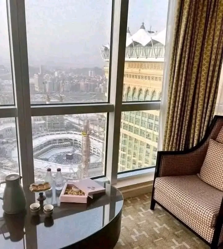اللهم بلغني هواء مكة ❤️♥️♥️♥️
وسكينة مكة فأطوف سبعا ًوأسعى سبعاً وأدعُو حتى تطيب نفسي ياربّ ارزقنا انا و كل من قال آمين🤲♥️♥️♥️♥️