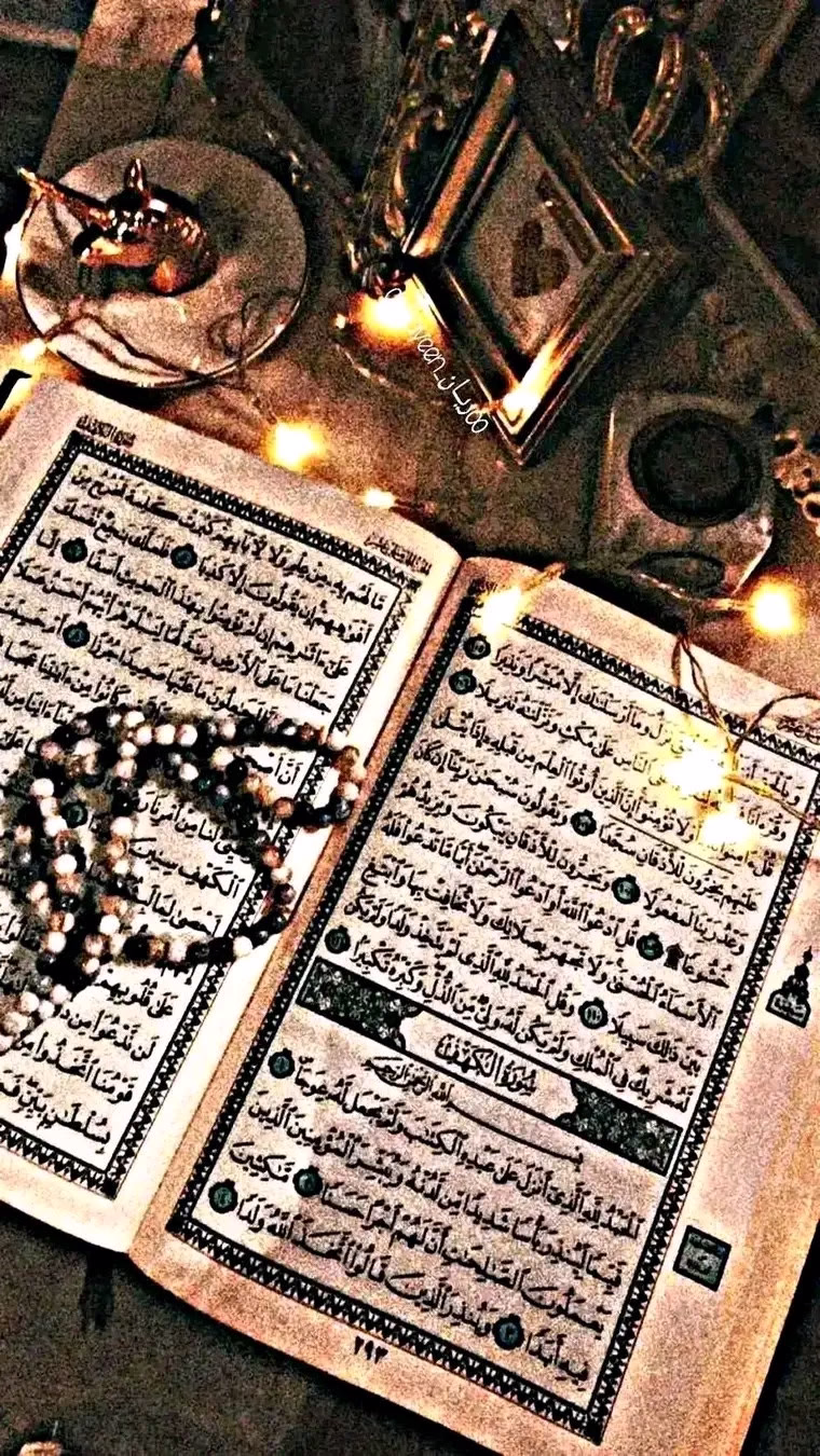 فِي لَيْلَةِ الْجُمُعَةِ اللَّهُم أُكْتُبْ لَنَا الخَيْرَ فِي الْدُّنْيَا وَالآخِرَةِ، وارْزُقْنَا رِضَاكَ وَالْجَنَّة 🤍