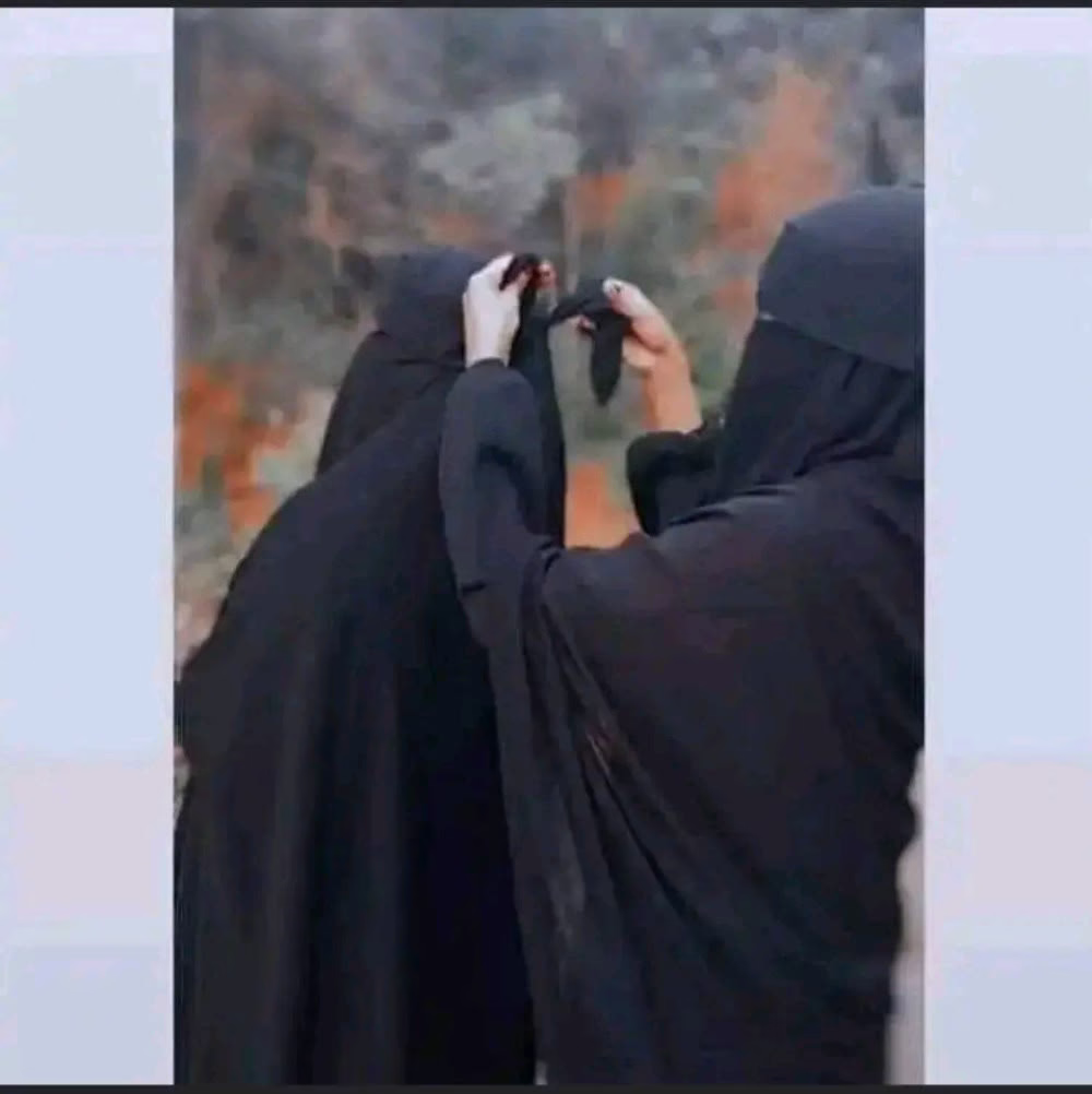 " كنتُ أعلم أنني سأكمِل باقي الطريق وحدي 🖇️✨

بلى أصدقاء ❤️‍🩹🥺