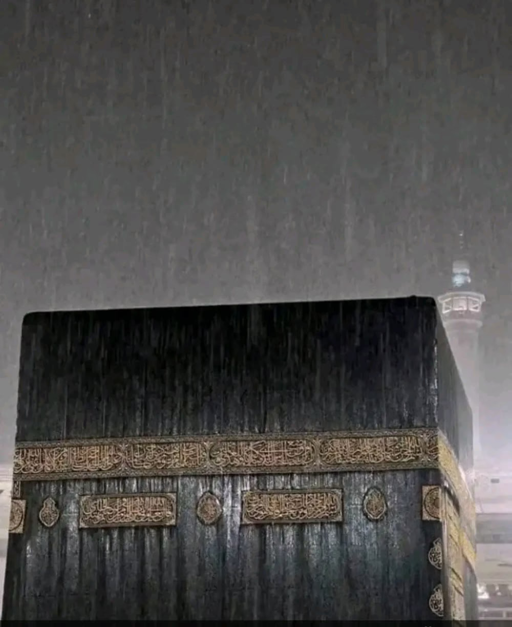 ««ستظلين امنيتي كل عام🖤🕋.