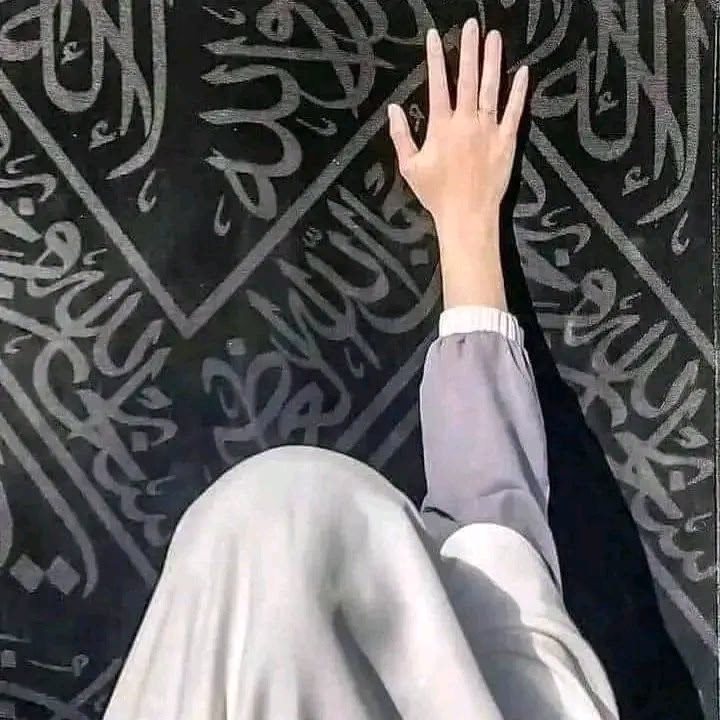 "{تبــكي وتبــكي والله بــجـبــره يأتي} "🤍🤍🤍🤍🤍🤍