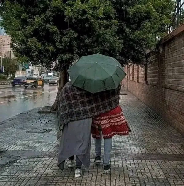 "أنْ نأنسَ ويُؤنسُ بنا." ❤️✨