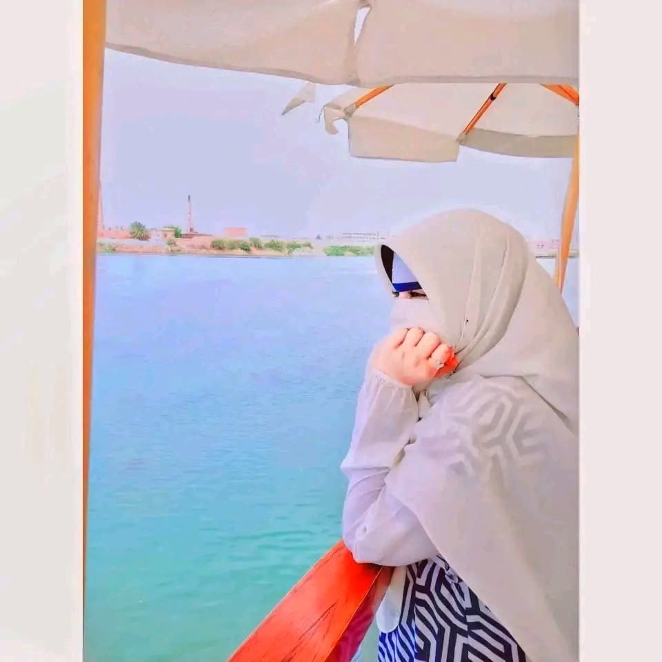 بتشاف لما الدُّنيا تليل ✨