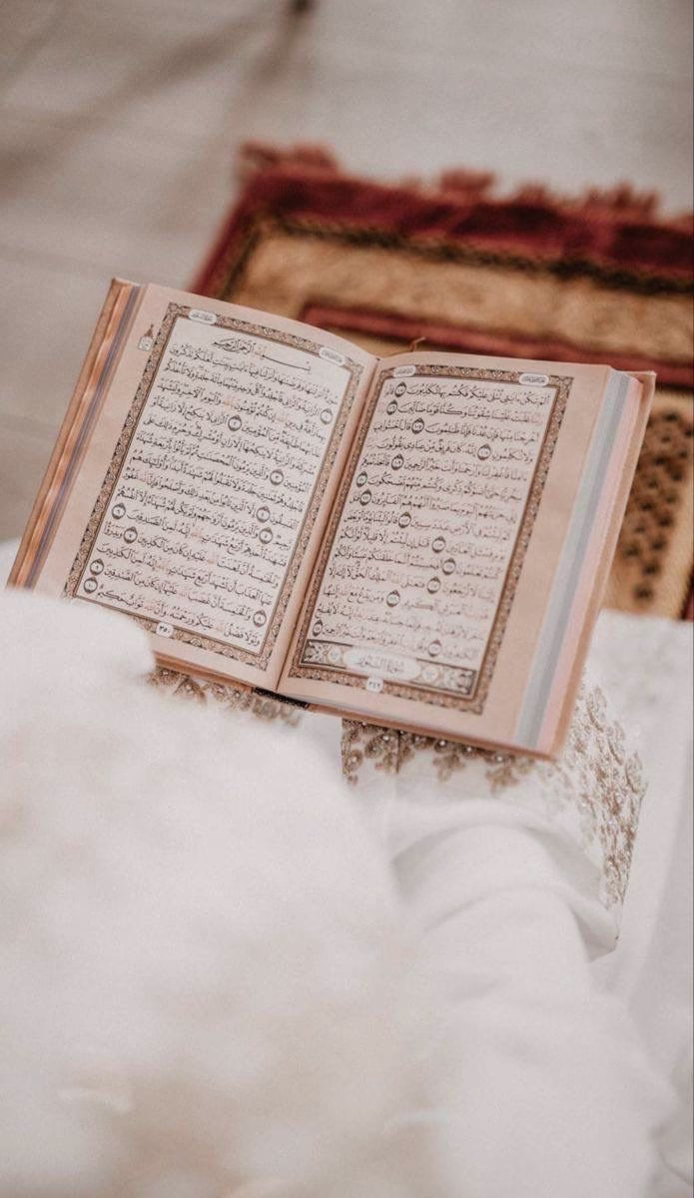 وفاجئني بما يجبر خاطري ويفرح قَلبي يا الله :"🍃