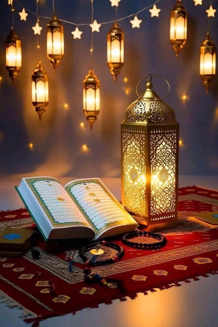غداً أول ليلة من شهر رجب 
اللهم أهله علينا وعليكم باليمن والبركات والأمن والإيمان والسلامة والإسلام 
اللهم بلغنا رمضان  لا فاقدين ولا مفقودين 🌙🧡