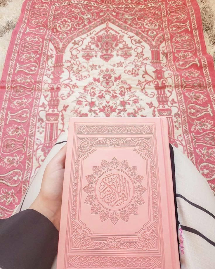 يا ربّ غير أقداري إلى ما أتمنى إن كان فيها خيراً لي فاجعلها للأفضل وخذ معك ذنبي وهمي و تعبي وأرني الجمال في ما 
تبقى لي من عمري 🌸💛