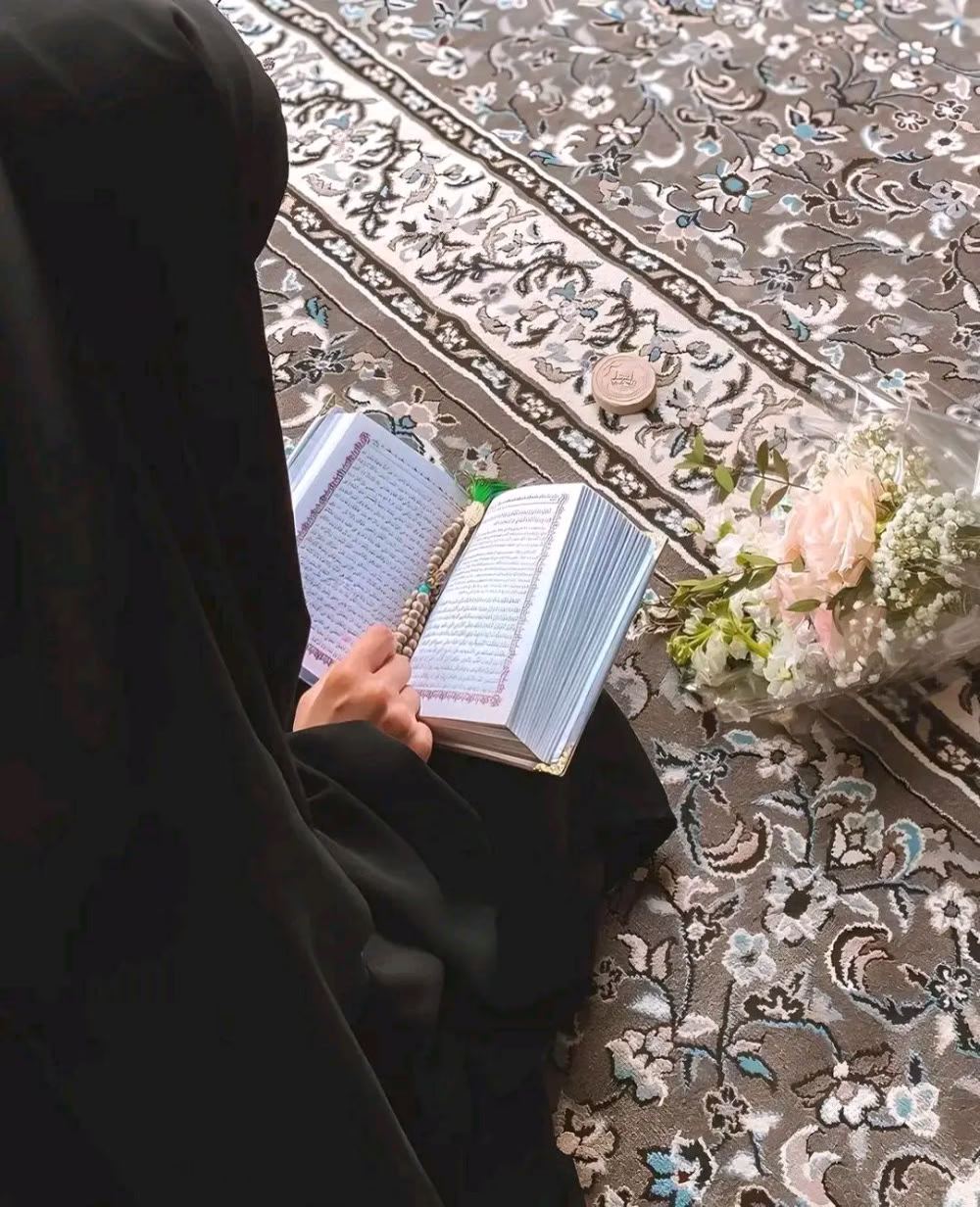 - كَانَ مِنْ دُعَاءِ اَلْنَّبِيُّ ﷺ: "اَلْلَّهُمَّ اِهْدِنِي لِأَحْسَنِ اَلْأَخْلَاقِ لَا يَهْدِي لِأَحْسَنِهَا إِلَّا أَنْتَ، وَاَصْرِفْ عَنِّي سَيِّئِهَا لَا يَصْرِفُ عَنِّي سَيِّئُهَا إِلَّا أَنْتَ."
☘︎◡̈⃝🌻ツ❥