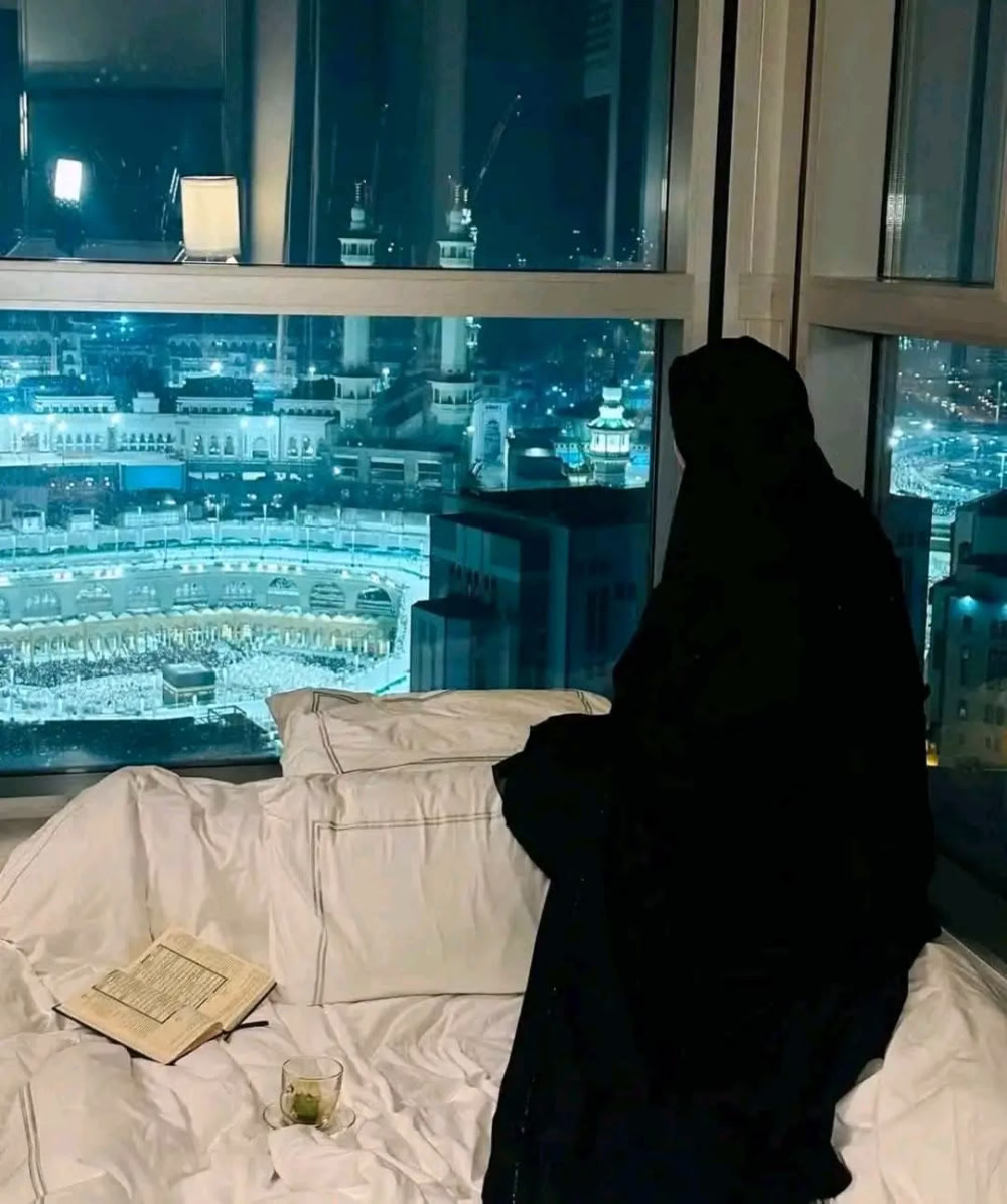 "مع هدوء الليل ✨" ‏اللهم ارزقني رزق لم أتوقعه ، وخيراً لم أفكر به ، واستجابة لدعاء أكرره دائماً ربي وفقني، سخر لي بشرني وأعفُ عني وارحمني ، وهب لي ما أريد ."『ツ』❥