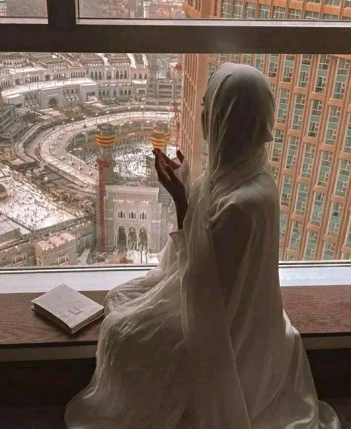 "هَذَا مَكَانِي إِلَى هُنَا انْتُمَي هُنَا رَاحَتِي وَهَذَا مَأْمَنِي"🫶🏻🤍🕊🦋『ツ』❥