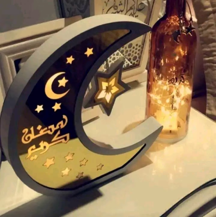 كل عام وانتم بخير💙
رمضان مبارك🌒💙💙