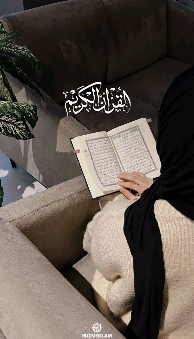 عن حزنك :"هناك صلاة"
عن وجعك :"هناك قرآن"🌸💜
عن ضيقة صدرگ :"هناك استغفار" 
عن أمنياتك المستقبلية :"هناك دعاء" ✨
عن كل شئ فاتك في الدنيا :"هناك جنة" 🙂🖤