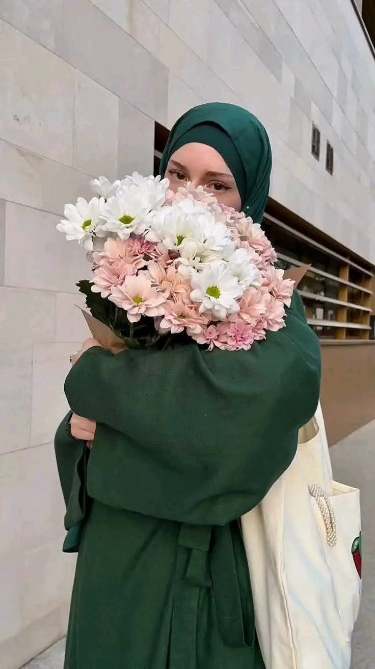 🌹۞ وَاصْبِرْ لِحُكْمِ رَبِّكَ فَإِنَّكَ بِأَعْيُنِنَا ۞ 🌹

أمع اللهِ جرحٌ لا يبرأ ؟♥️ أمع الله كسرٌ لا يُجبر ؟♥️

   👈🏻✨ ثقّ بالله ولا تبتئِس✨♡♛