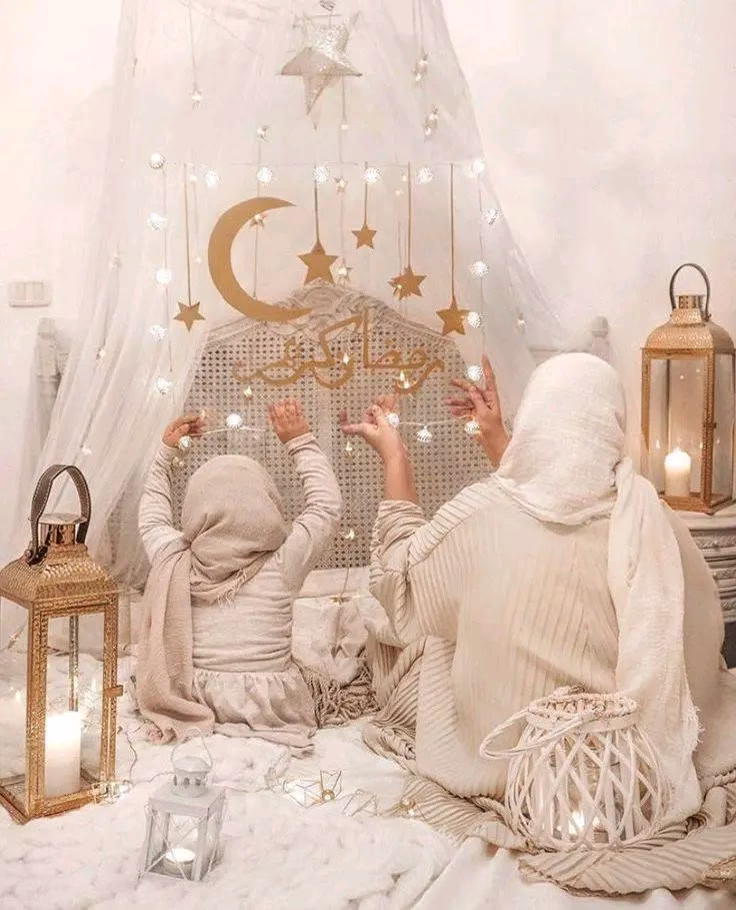 اللهم اجعلني في رمضان من المستغفرين التائبين. اللهم أعني على ذكرك وشكرك وحسن عبادتك. اللهم اجعل لي نصيب من رحمتك وعفوك. نسألك يا رب أن ترزقنا بقلب لا يأنس إلا بمناجاتك، وعقلًا لا يهتدي إلا بمعرفتك، وروحًا لا تسعد إلا في ذكرك.『ツ』☆(⁠๑⁠˙⁠❥⁠˙⁠๑⁠)♥︎