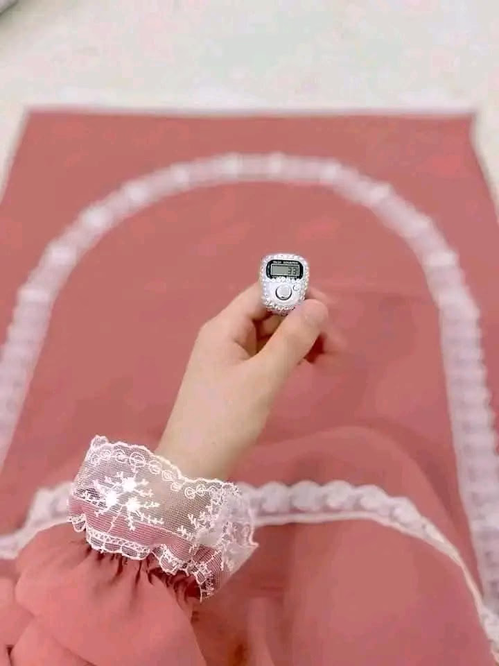 - ‏﴿ فَبَشَّرْنَاهُ ﴾ ، ﴿ وَبَشَّرْنَاهُ ﴾ ، ﴿ فَبَشَّرْنَاهَا ﴾ ، ‏﴿ لَهُمُ الْبُشْرَىٰ ﴾ ، ﴿ وَجَاءَتْهُ الْبُشْرَىٰ ﴾

يارب يا سامع الدعاء بشرنا بالخير وبشرنا بكل شيء نتمناه.. يارب أنت حسبنا وأنت وكيلنا ♥️
