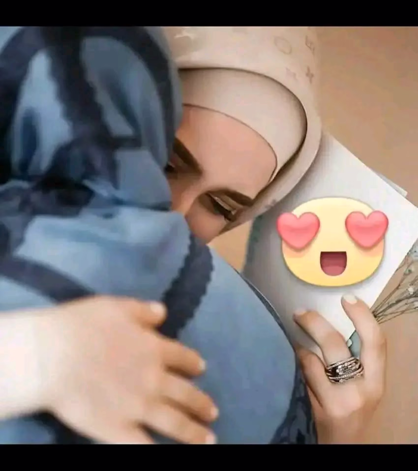 .... يا امي دمتي لي دايما دمتي لي سندا وعمرا 
اللهم لا تحرمني من وجودك وطال عمرك وان يأخذ الله من عمري لكي 🤲🤲🤍 اللهم احفظ امي وامهاتكم في اعلي منزله في الجنه 🤍🤍🤍