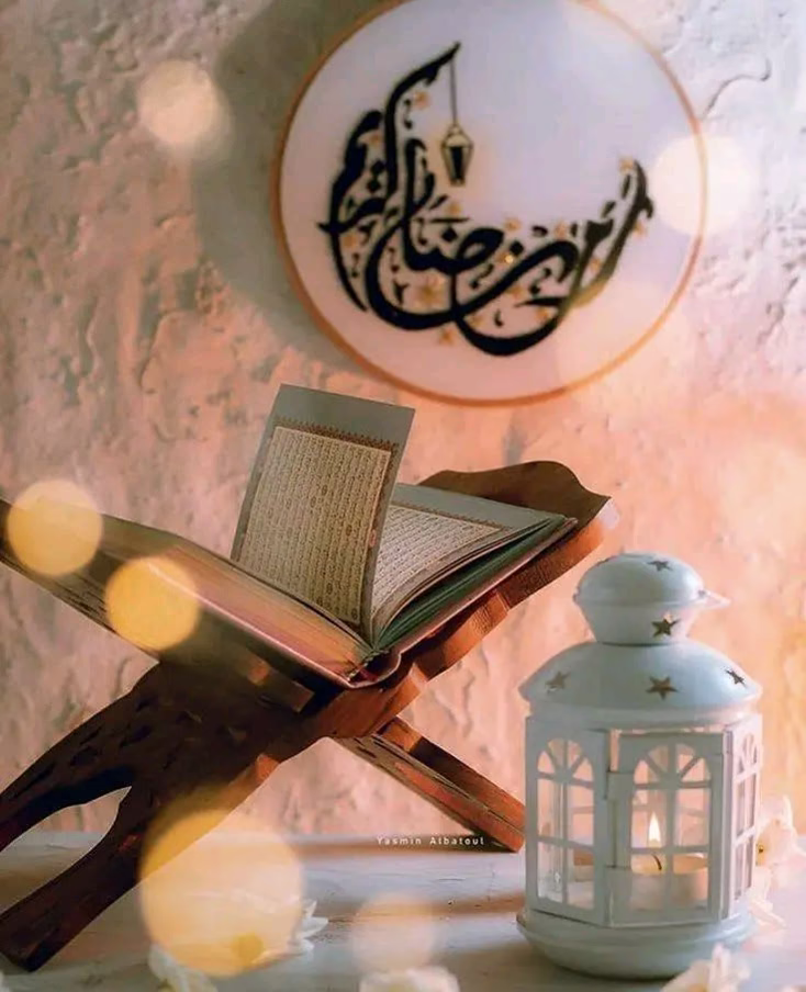 ..•دعاء الفجر ليوم الجمعه.

‏ اللہـــــــم  اجعل لنا في فجر  اليوم دعوة لا ترد ..
 وارزقنا رزقاً لا يعد وافتح لنا في الجنه باباً لا يُسد
 ولا ترد لنا دعاء .‏ولا تخيب لنا رجاء ‏ولا تسڪـــــن 
 أجسادنا داء .‏ولا تشمت بنا أعداء‏وادفع عنا ڪل هم 
 وغم وبلاء. يا اڪرم الاڪرمين يــا رب العالــمـــــين... 🤲